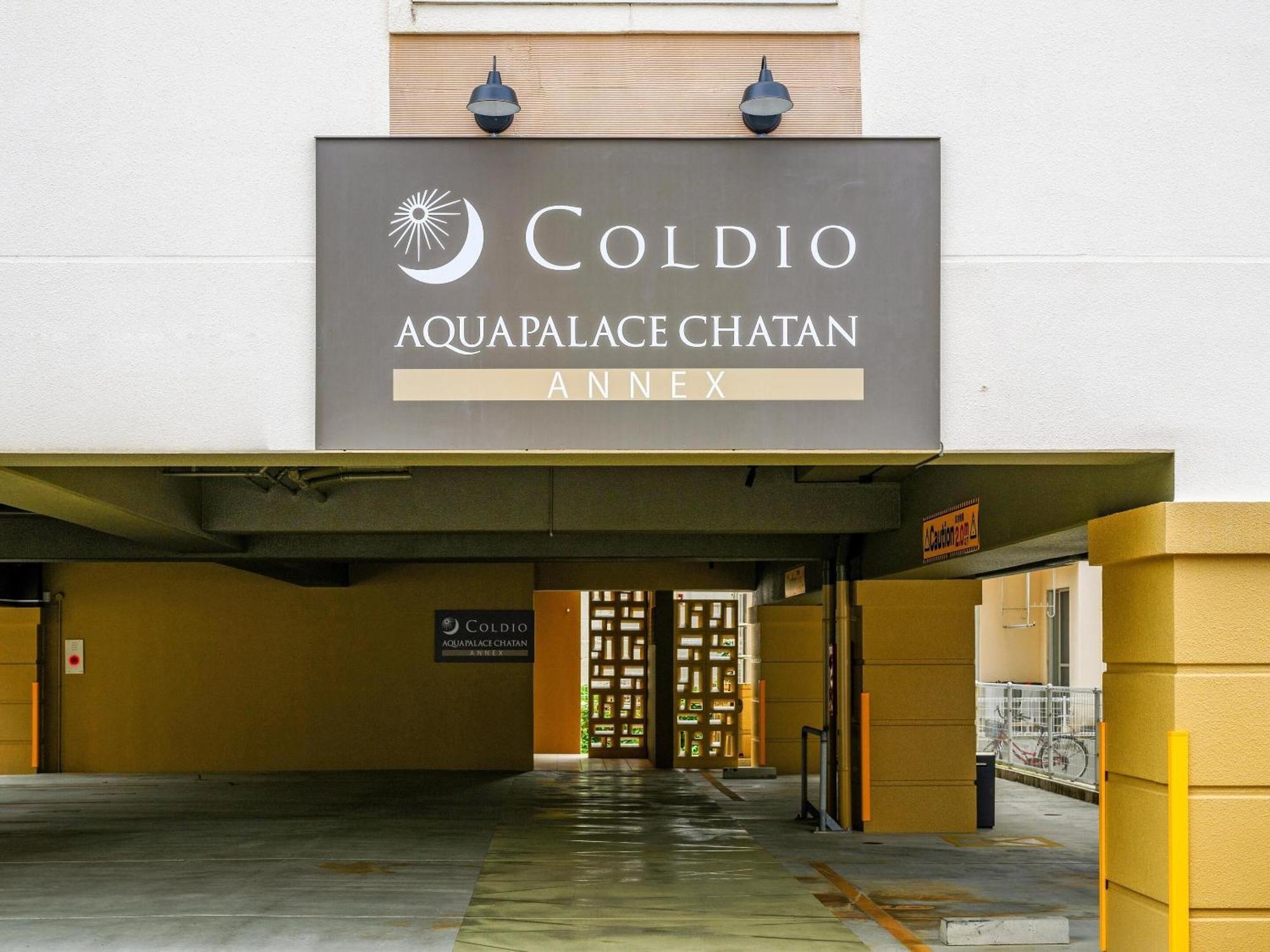 Aqua Palace Chatan by Coldio Premium Ruang foto